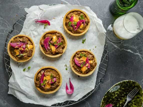 Mini quiches met rendang